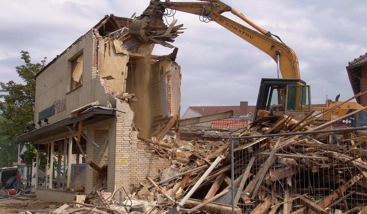 A checklist for renovating a listed mews property